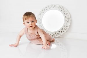 Poole Baby Milestone Photography. Sitter photography session