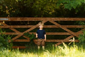 Outdoor children photographer in Dorset