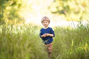 Outdoor children photographer in Dorset